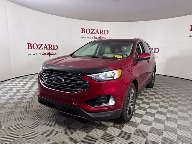 2020 Red Metallic Ford Edge Titanium FWD SUV