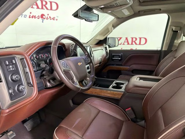 2018 Black Chevrolet Silverado 1500 High Country 4X4 Truck