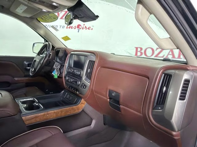 2018 Black Chevrolet Silverado 1500 High Country 4X4 Truck