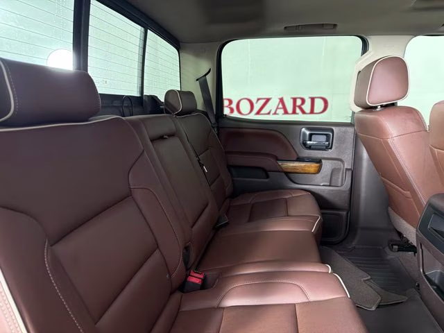 2018 Black Chevrolet Silverado 1500 High Country 4X4 Truck