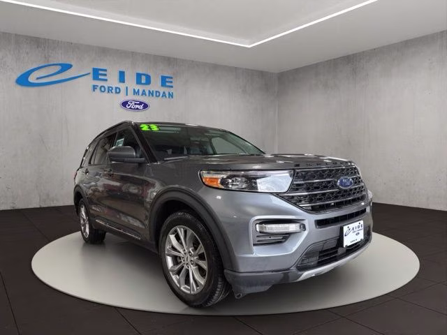 2023 Gray Metallic Ford Explorer XLT 4X4 SUV