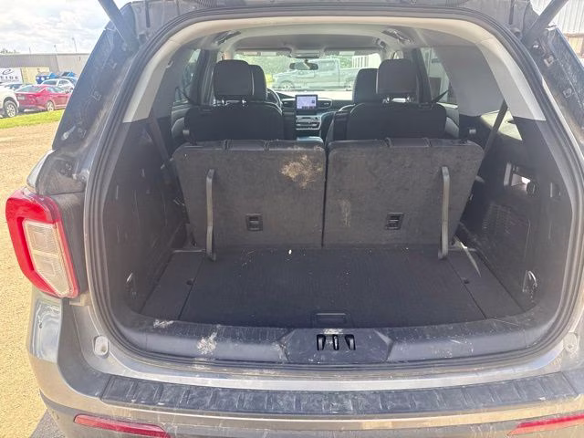 2023 Gray Metallic Ford Explorer XLT 4X4 SUV