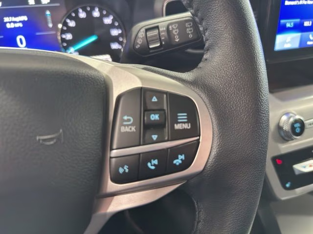 2023 Gray Metallic Ford Explorer XLT 4X4 SUV