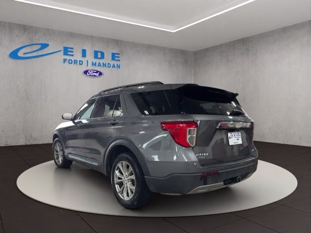 2023 Gray Metallic Ford Explorer XLT 4X4 SUV