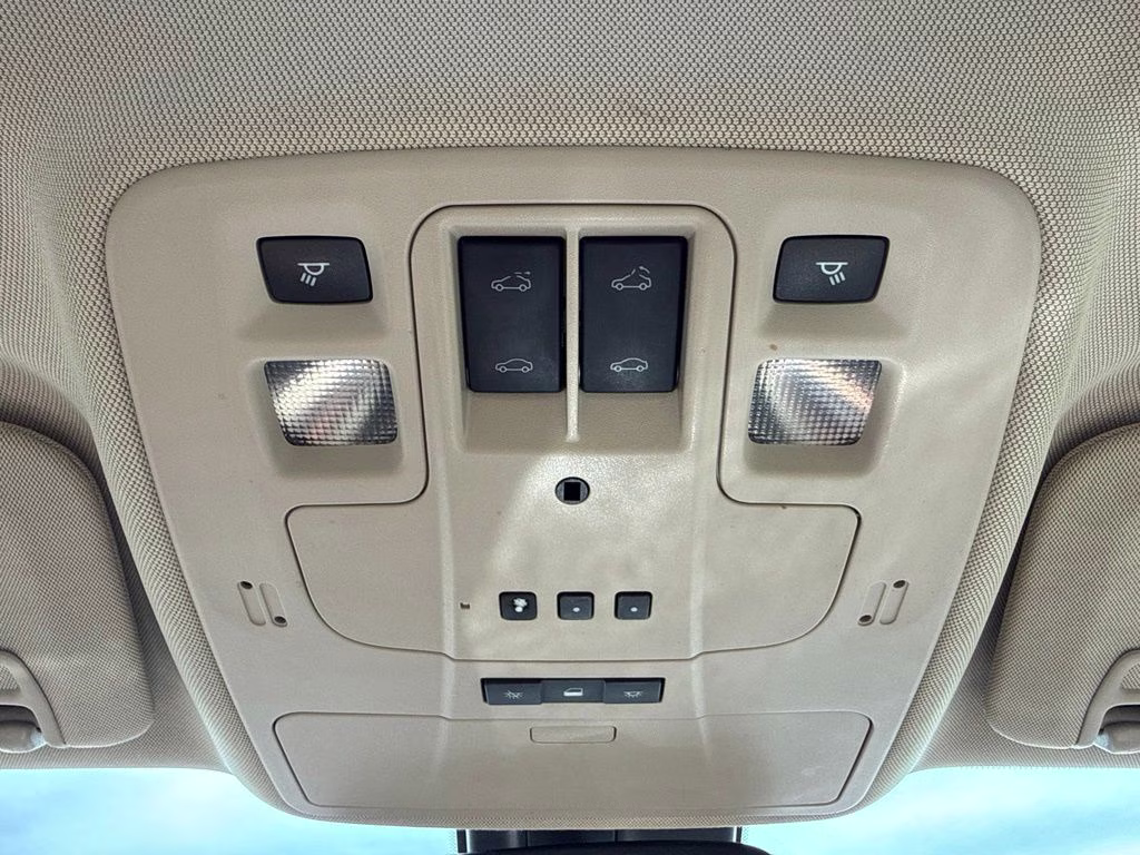 2013 Blue Metallic Chevrolet Malibu LTZ FWD Sedan