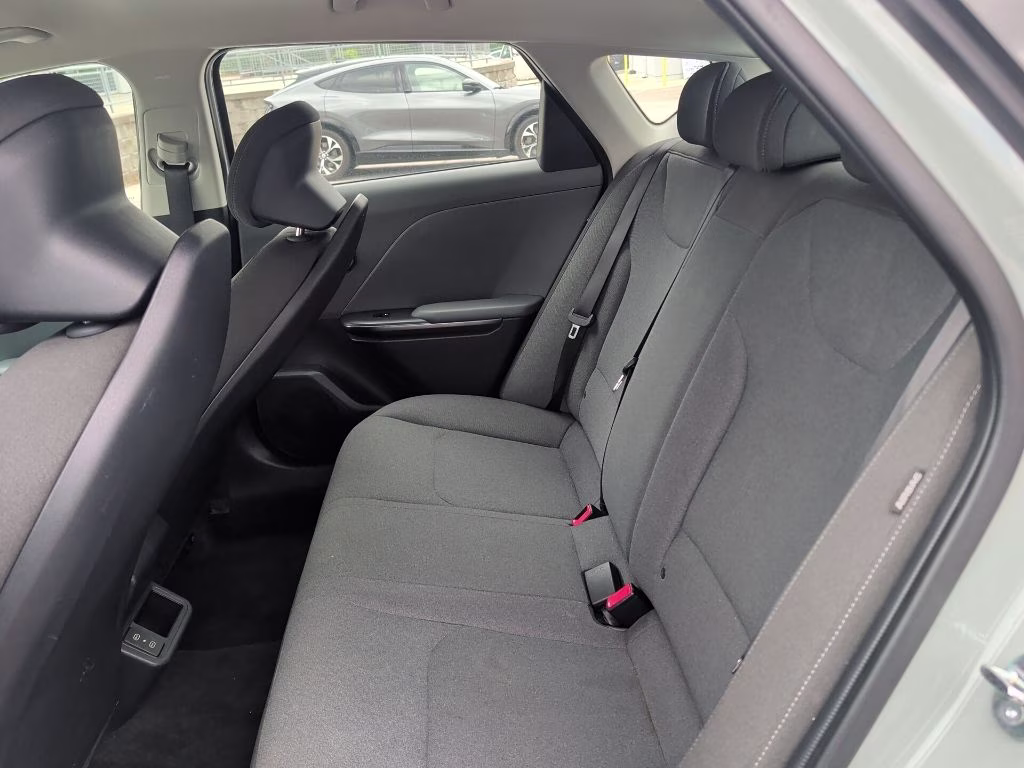 2025 Morning Haze Kia K4 LXS FWD Sedan