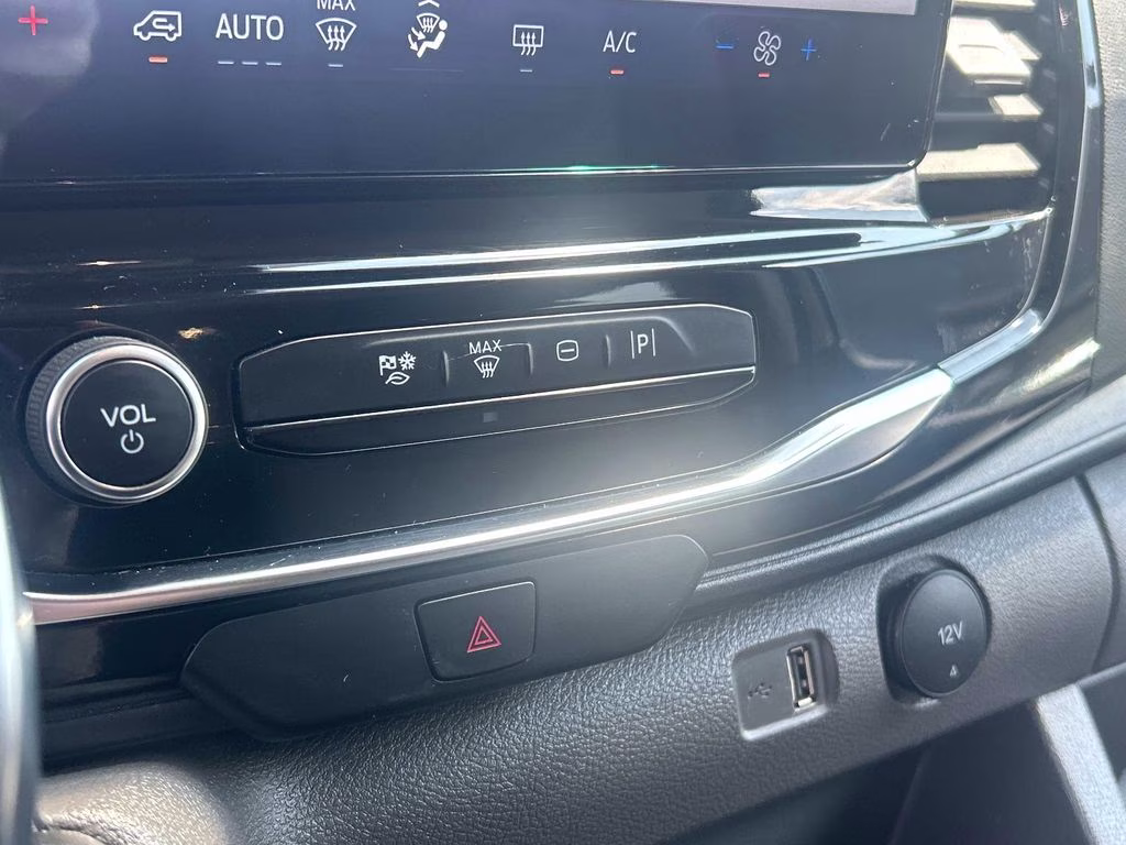 2023 Oxford White Ford Transit-350 XLT RWD Crossover