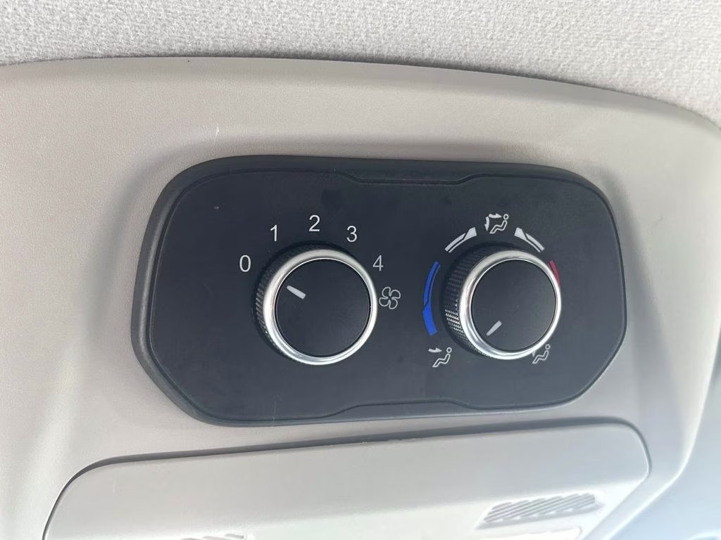 2023 Oxford White Ford Transit-350 XLT RWD Crossover