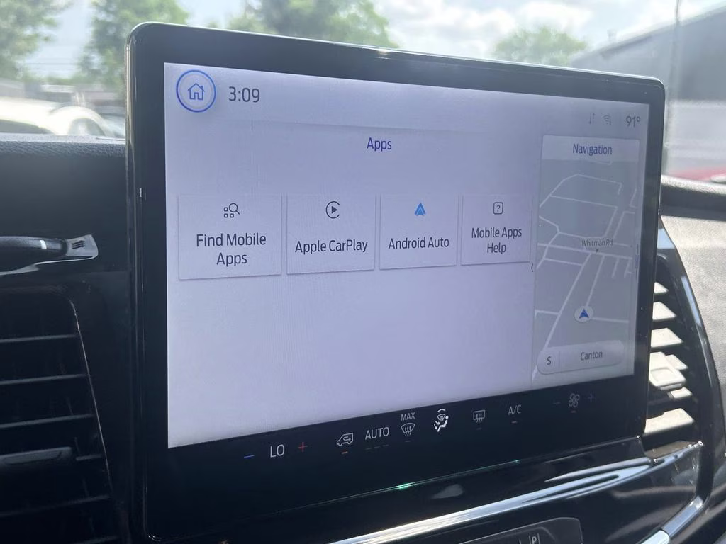 2023 Oxford White Ford Transit-350 XLT RWD Crossover