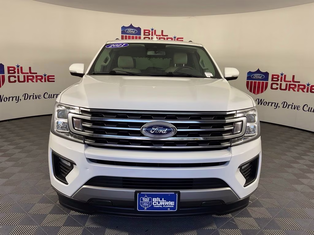 2021 White Metallic Ford Expedition XLT RWD SUV