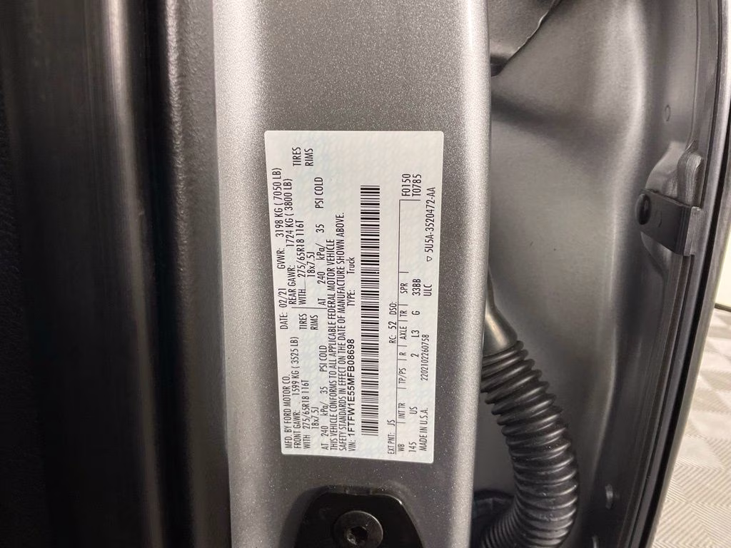 2021 Silver Metallic Ford F-150 XLT 4X4 Truck