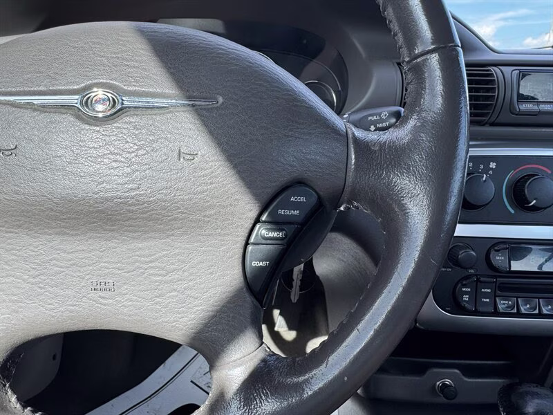 2006 Chrysler Sebring Touring FWD Convertible