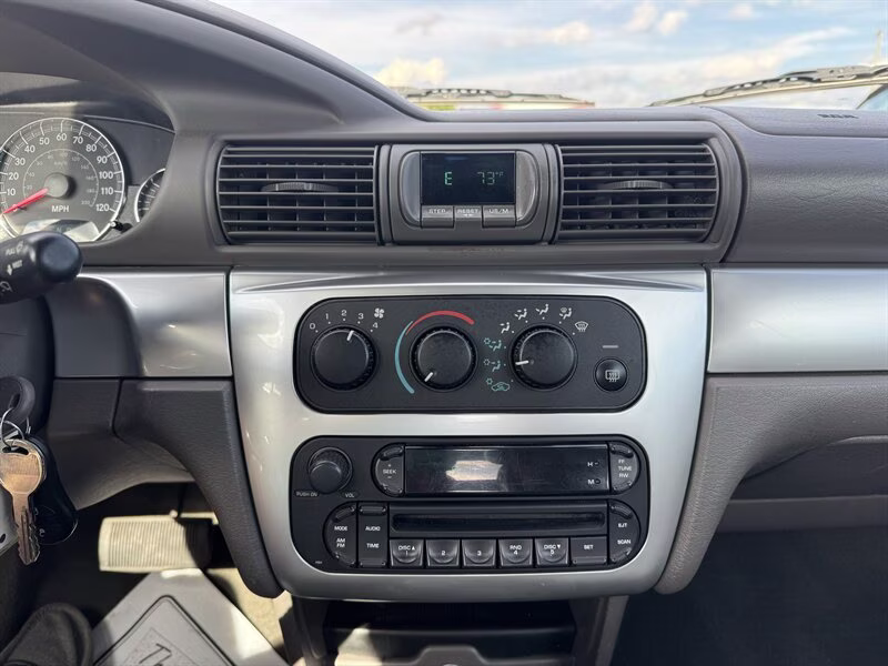 2006 Chrysler Sebring Touring FWD Convertible