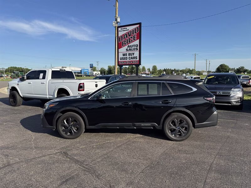 2022 Crystal Black Silica Subaru Outback Onyx Edition XT AWD Crossover
