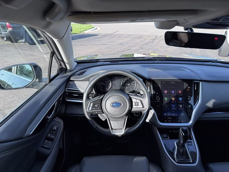 2022 Crystal Black Silica Subaru Outback Onyx Edition XT AWD Crossover