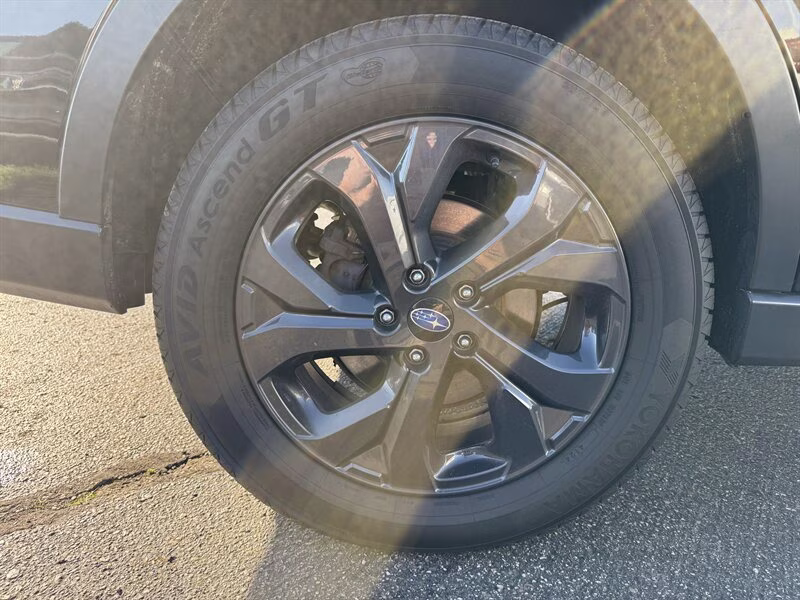 2022 Crystal Black Silica Subaru Outback Onyx Edition XT AWD Crossover