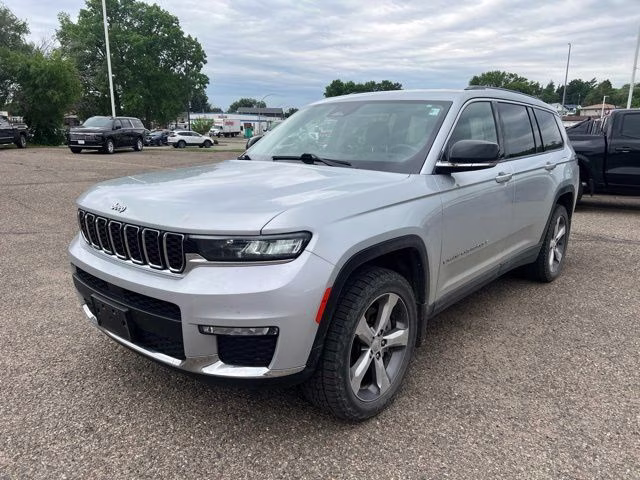 2021 Silver Zynith Jeep Grand Cherokee L Limited 4X4 SUV