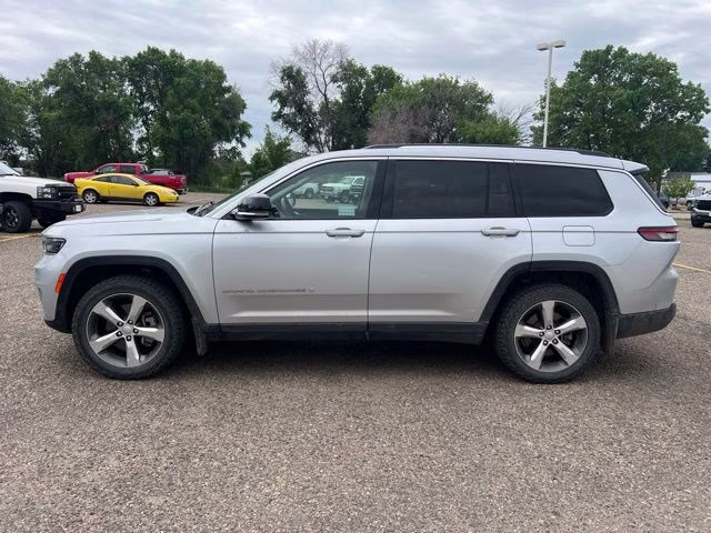 2021 Silver Zynith Jeep Grand Cherokee L Limited 4X4 SUV
