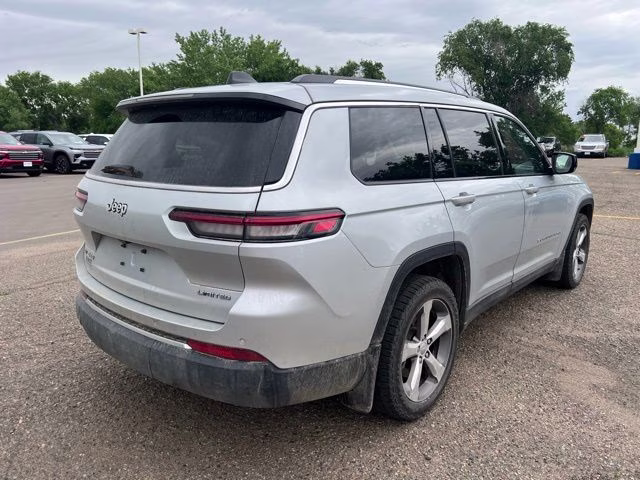 2021 Silver Zynith Jeep Grand Cherokee L Limited 4X4 SUV