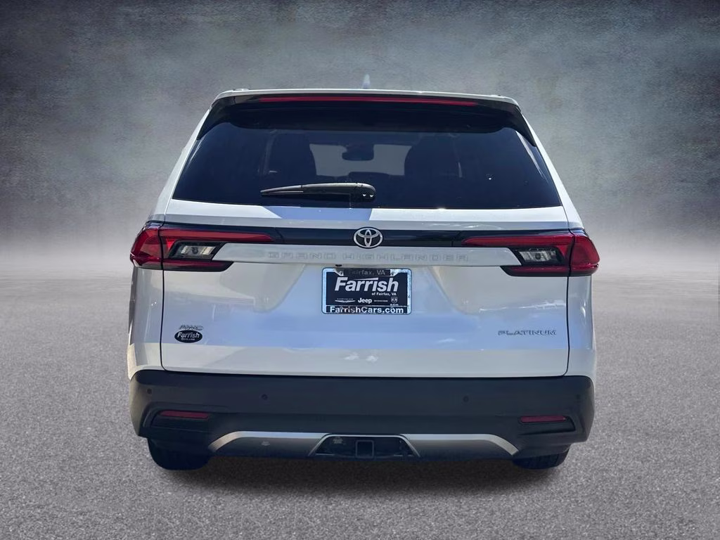 2024 Pearl Toyota Grand Highlander Platinum AWD SUV