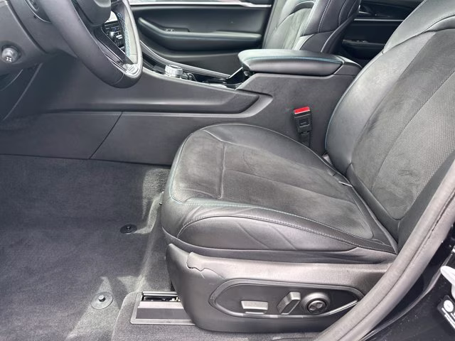 2022 Diamond Black Crystal Pearlcoat Jeep Grand Cherokee 4xe 4X4 SUV