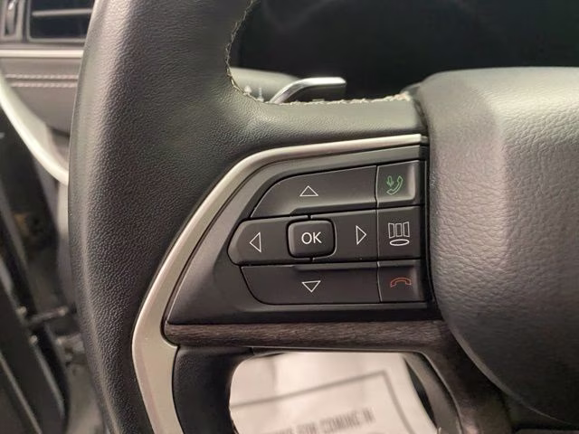 2021 Silver Zynith Jeep Grand Cherokee L Limited 4X4 SUV