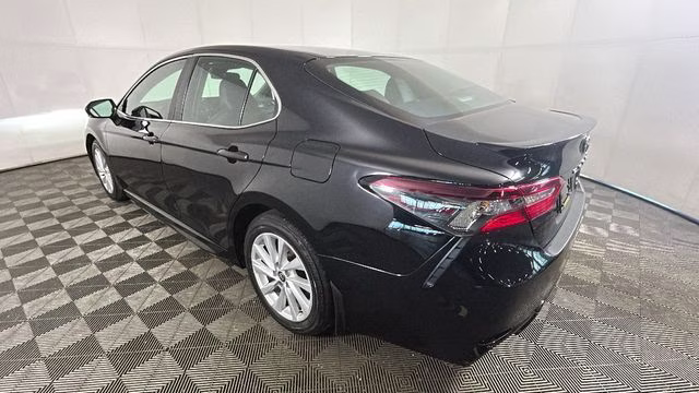 2024 Midnight Black Metallic Toyota Camry SE FWD Sedan
