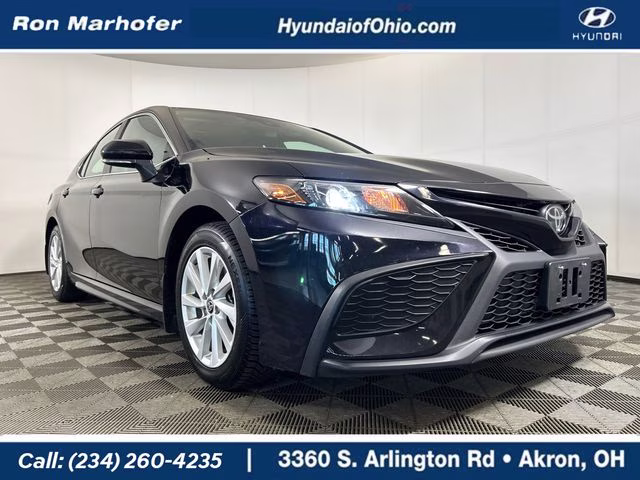 2024 Midnight Black Metallic Toyota Camry SE FWD Sedan