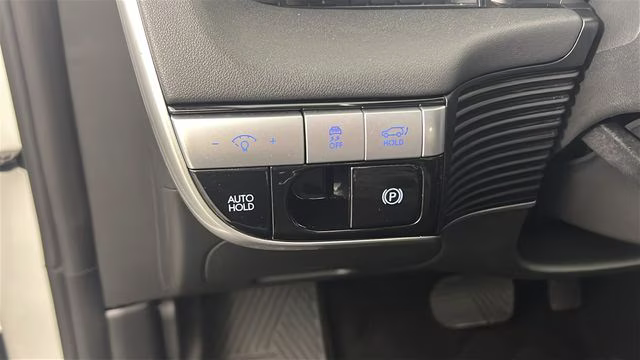 2023 Atlas White Hyundai IONIQ 5 SEL AWD SUV