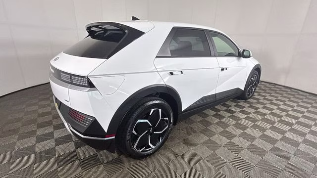 2023 Atlas White Hyundai IONIQ 5 SEL AWD SUV