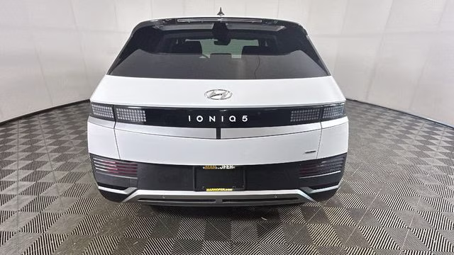 2023 Atlas White Hyundai IONIQ 5 SEL AWD SUV