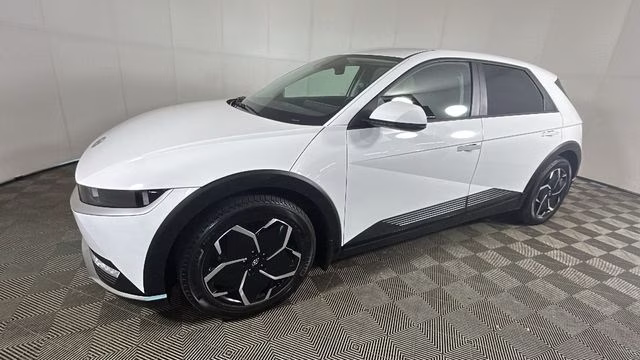 2023 Atlas White Hyundai IONIQ 5 SEL AWD SUV