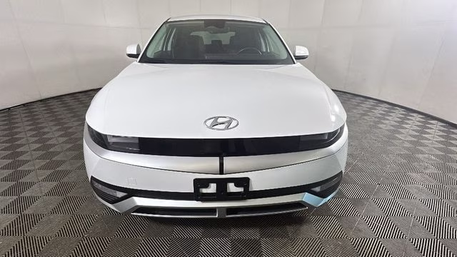 2023 Atlas White Hyundai IONIQ 5 SEL AWD SUV