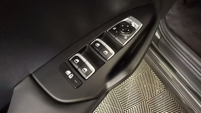 2025 Interstellar Gray Kia K5 LXS FWD Sedan