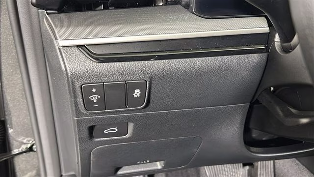 2025 Interstellar Gray Kia K5 LXS FWD Sedan