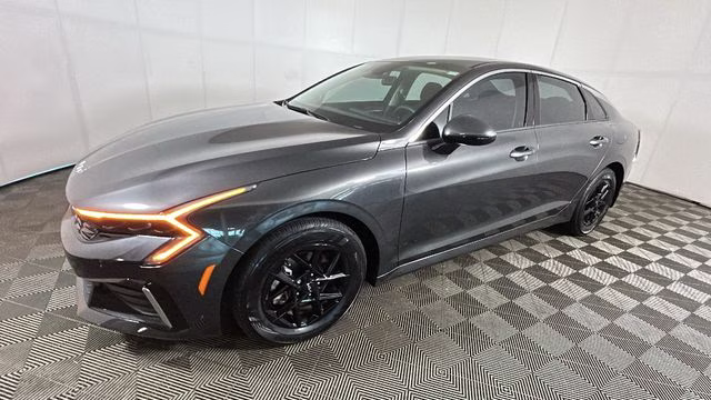 2025 Interstellar Gray Kia K5 LXS FWD Sedan