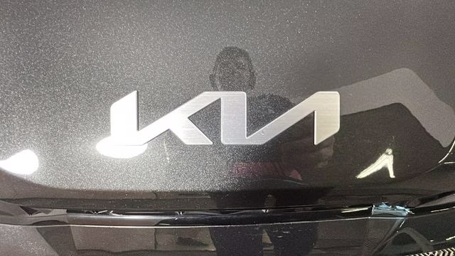 2025 Interstellar Gray Kia K5 LXS FWD Sedan