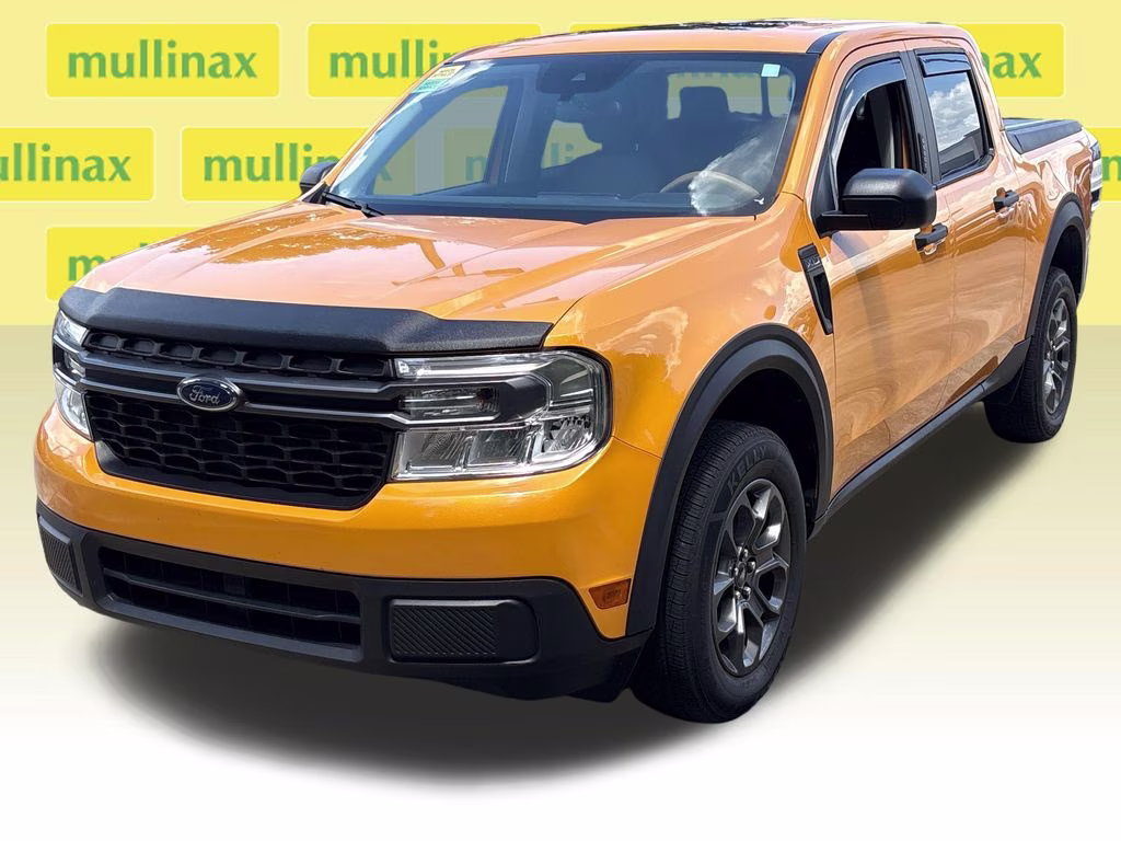 2023 Orange Metallic Ford Maverick XLT FWD Truck
