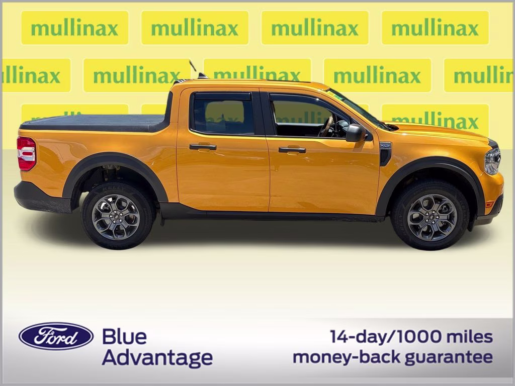 2023 Orange Metallic Ford Maverick XLT FWD Truck