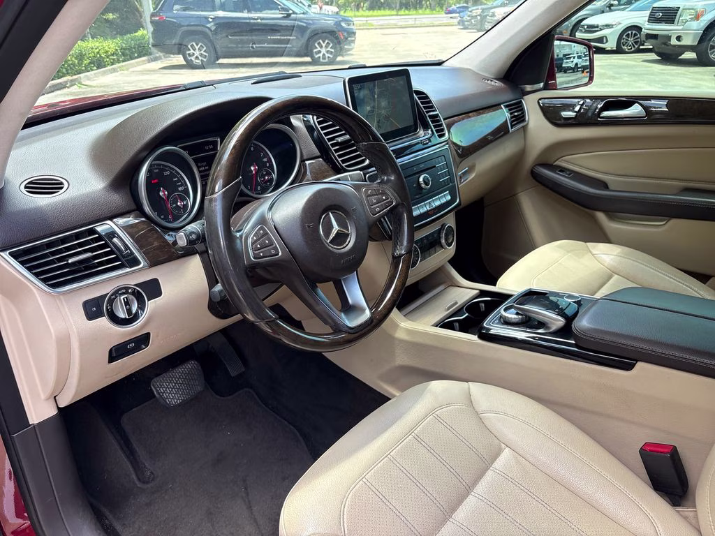 2016 designo Cardinal Red Metallic Mercedes-Benz GLE GLE 350 RWD SUV