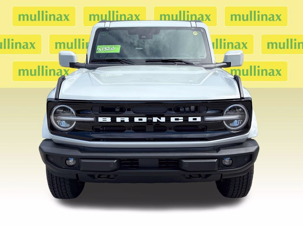 2026 Avalanche Ford Bronco Outer Banks 4X4 SUV