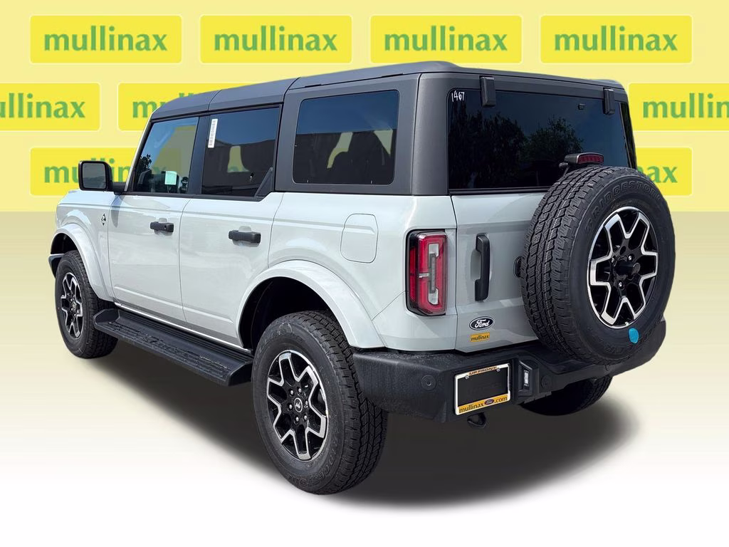 2026 Avalanche Ford Bronco Outer Banks 4X4 SUV