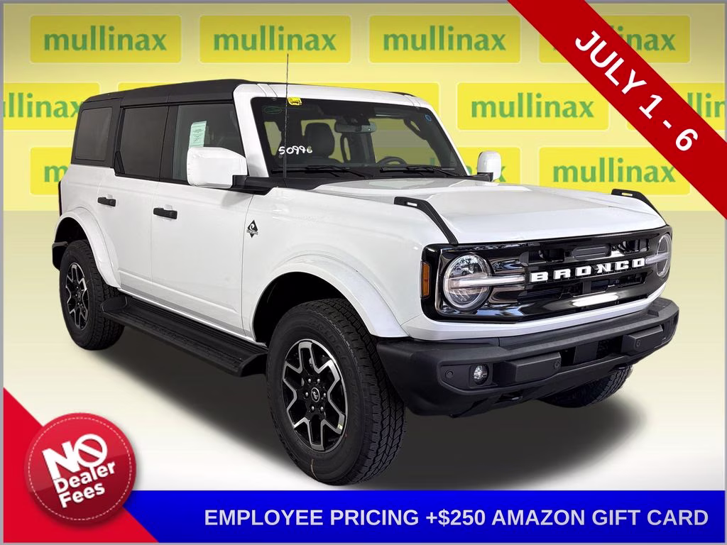 2026 Oxford White Ford Bronco Outer Banks 4X4 SUV