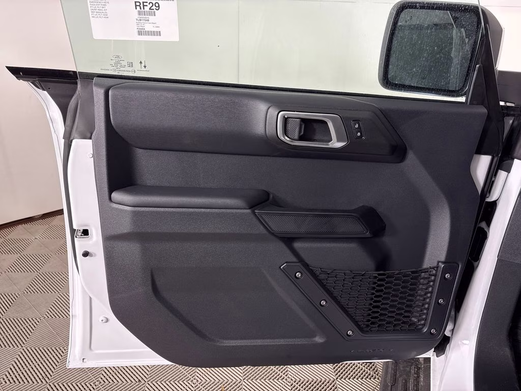 2026 Oxford White Ford Bronco Outer Banks 4X4 SUV