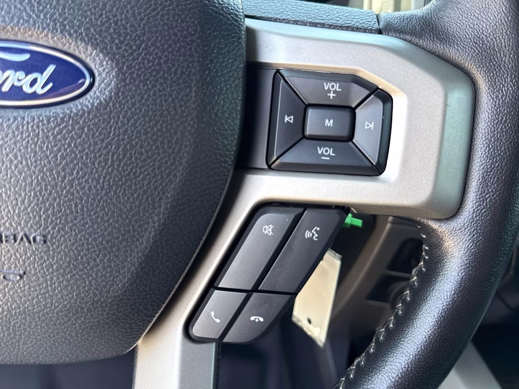 2022 Carbonized Gray Metallic Ford Super Duty F-250 SRW Lariat 4X4 Truck