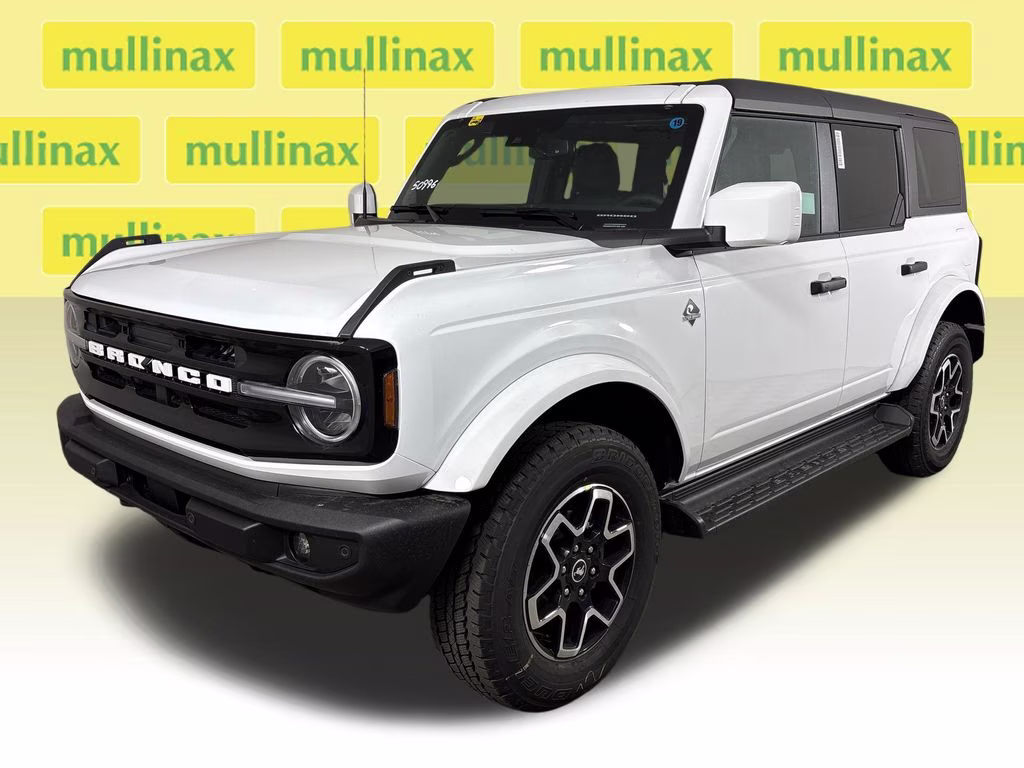 2026 Oxford White Ford Bronco Outer Banks 4X4 SUV