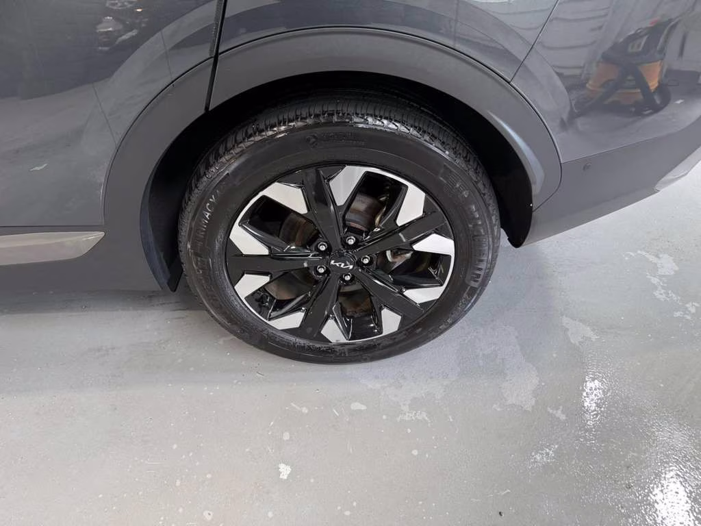 2024 Gravity Gray Kia Sportage Plug-In Hybrid X-Line Prestige AWD SUV