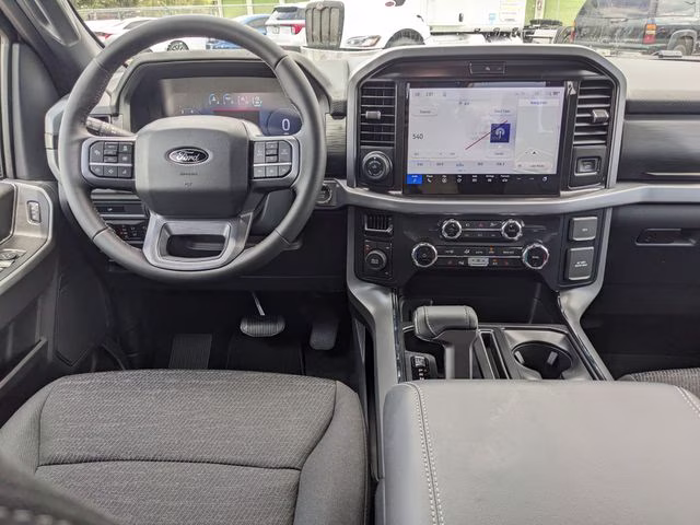 2026 Oxford White Ford F-150 XLT 4X4 Truck