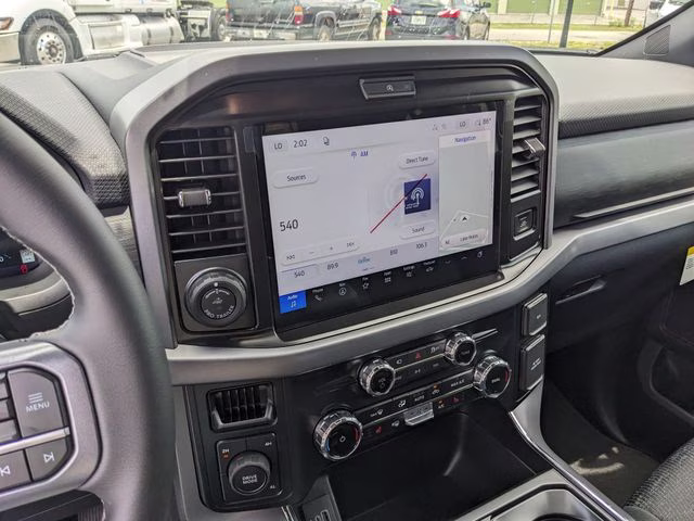 2026 Oxford White Ford F-150 XLT 4X4 Truck