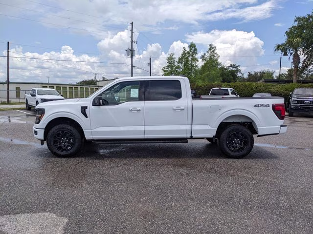 2026 Oxford White Ford F-150 XLT 4X4 Truck